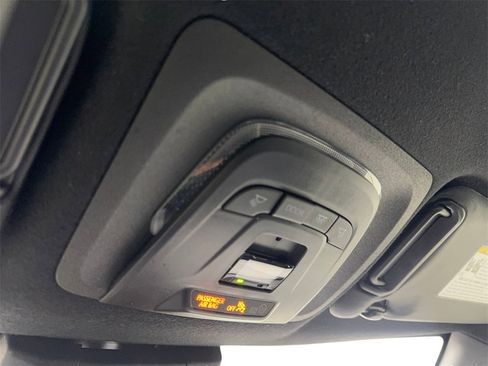 Used 2024 Toyota Corolla SE image 73