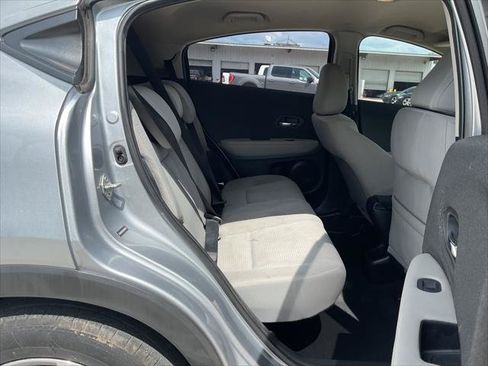 Used 2020 Honda HR-V LX image 19