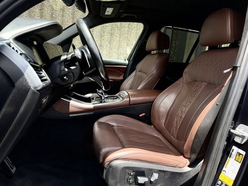 Used 2022 BMW X5 M50i w/ Executive Package AWD/4WD image 8
