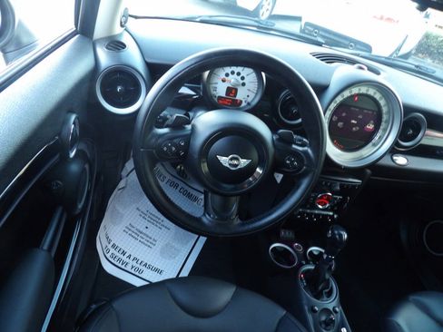 Used 2013 MINI Cooper Clubman S FWD image 5