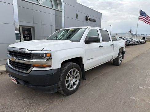 Used 2018 Chevrolet Silverado 1500 W/T w/ WT Convenience Package image 2