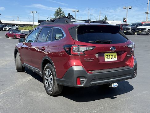 Used 2022 Subaru Outback Premium AWD/4WD image 9