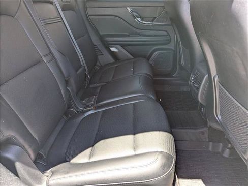 Used 2021 Lincoln Corsair AWD image 19