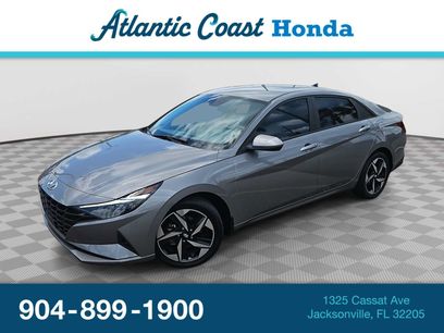 Used 2023 Hyundai Elantra SEL w/ Convenience Package