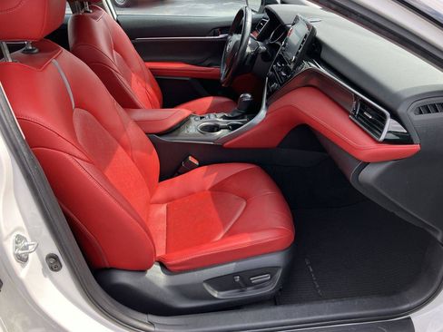 Used 2023 Toyota Camry XSE image 32