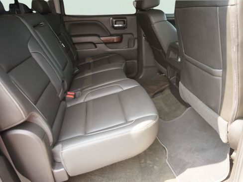Used 2018 GMC Sierra 1500 SLT w/ Texas SLT Premium Package AWD/4WD image 16