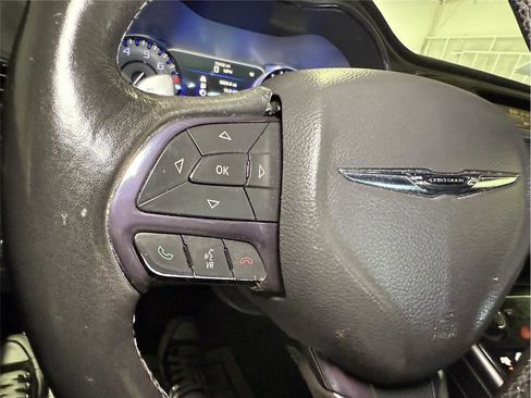 Used 2016 Chrysler 200 S w/ Navigation & Sound Group I image 32