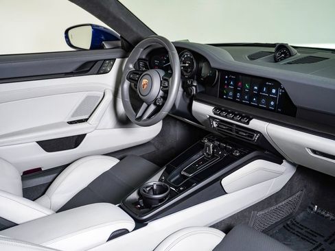 Certified 2024 Porsche 911 Carrera GTS RWD image 14