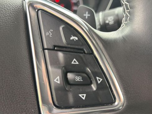 Used 2024 Chevrolet Camaro LT w/ Technology Package RWD image 18