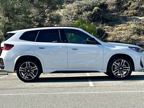 Certified 2023 BMW X1 xDrive28i w/ M Sport Package image 7