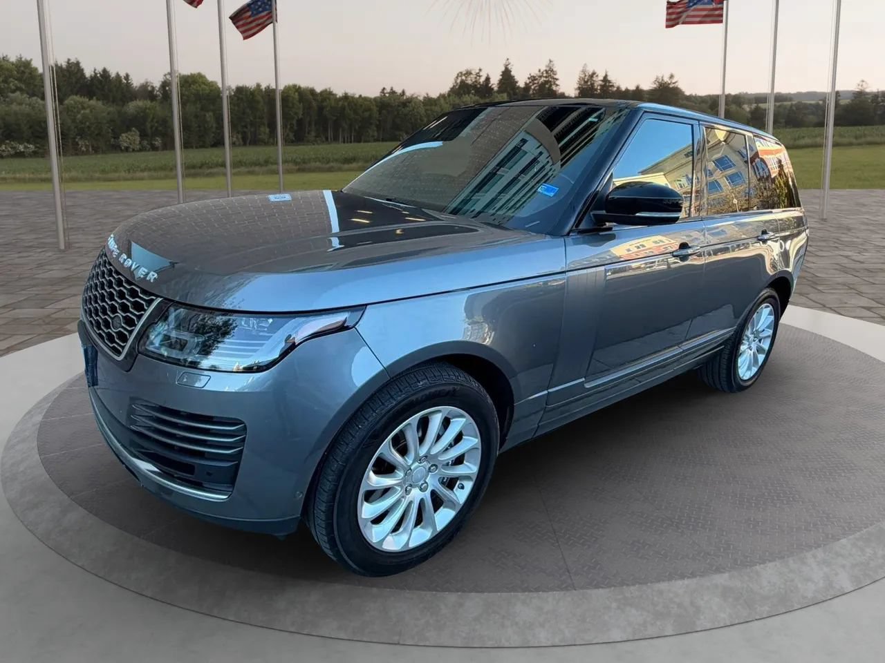 Used 2018 Land Rover Range Rover HSE AWD/4WD image 7