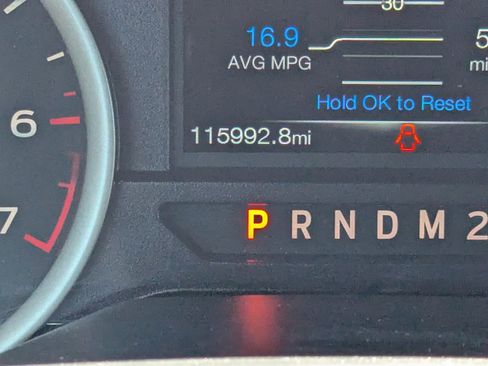 Used 2015 Ford F150 XLT w/ Equipment Group 302A Luxury AWD/4WD image 2