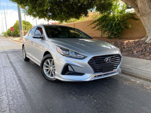 Used 2018 Hyundai Sonata ECO FWD image 4