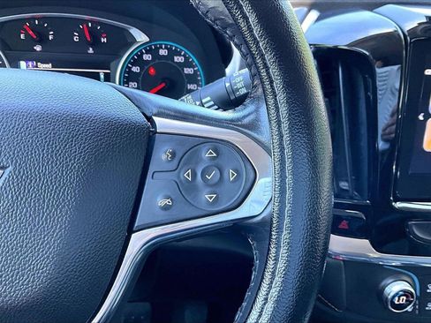 Used 2018 Chevrolet Traverse LT FWD image 29