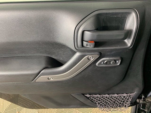 Used 2017 Jeep Wrangler Sport AWD/4WD image 26