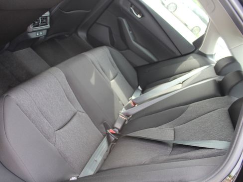 New 2025 Honda Accord LX image 9