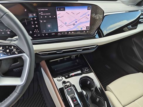 Certified 2025 Audi A5 2.0T Premium Plus w/ Premium Plus image 23