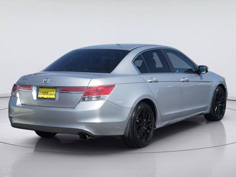 Used 2012 Honda Accord LX image 6
