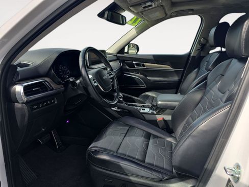 Used 2022 Kia Telluride SX w/ SX Prestige Package AWD/4WD image 10