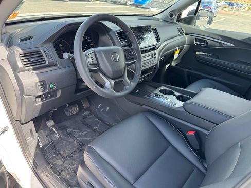 New 2025 Honda Ridgeline RTL image 10