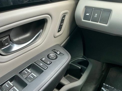 Used 2023 Honda Pilot EX-L image 22