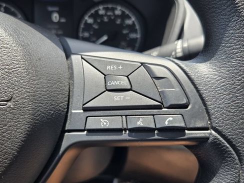 Used 2024 Nissan Altima 2.5 S FWD image 21