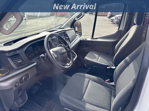 Used 2024 Ford Transit 250 Low Roof w/ Exterior Upgrade Package image 6