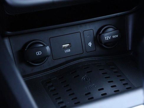 Used 2022 Hyundai Kona SEL w/ Convenience Package image 19