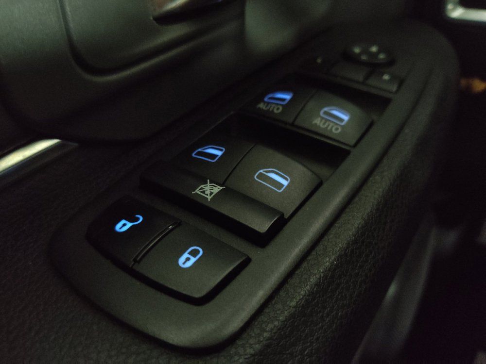 Used 2022 RAM 1500 Classic SLT w/ Electronics Group AWD/4WD image 27