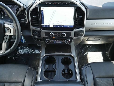 Used 2022 Ford F250 Lariat w/ Tremor Off-Road Package AWD/4WD image 22