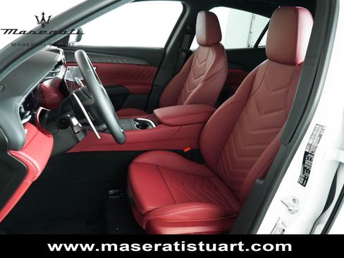New 2025 Maserati Grecale Modena AWD/4WD image 21