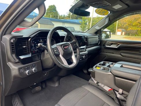 Used 2023 GMC Sierra 1500 Elevation w/ X31 Off-Road Package image 13