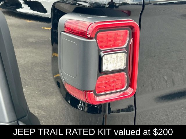 New 2026 Jeep Gladiator Rubicon w/ Steel Power Dome Hood Package AWD/4WD image 10