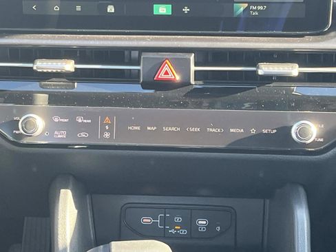 New 2026 Kia Sportage EX image 15