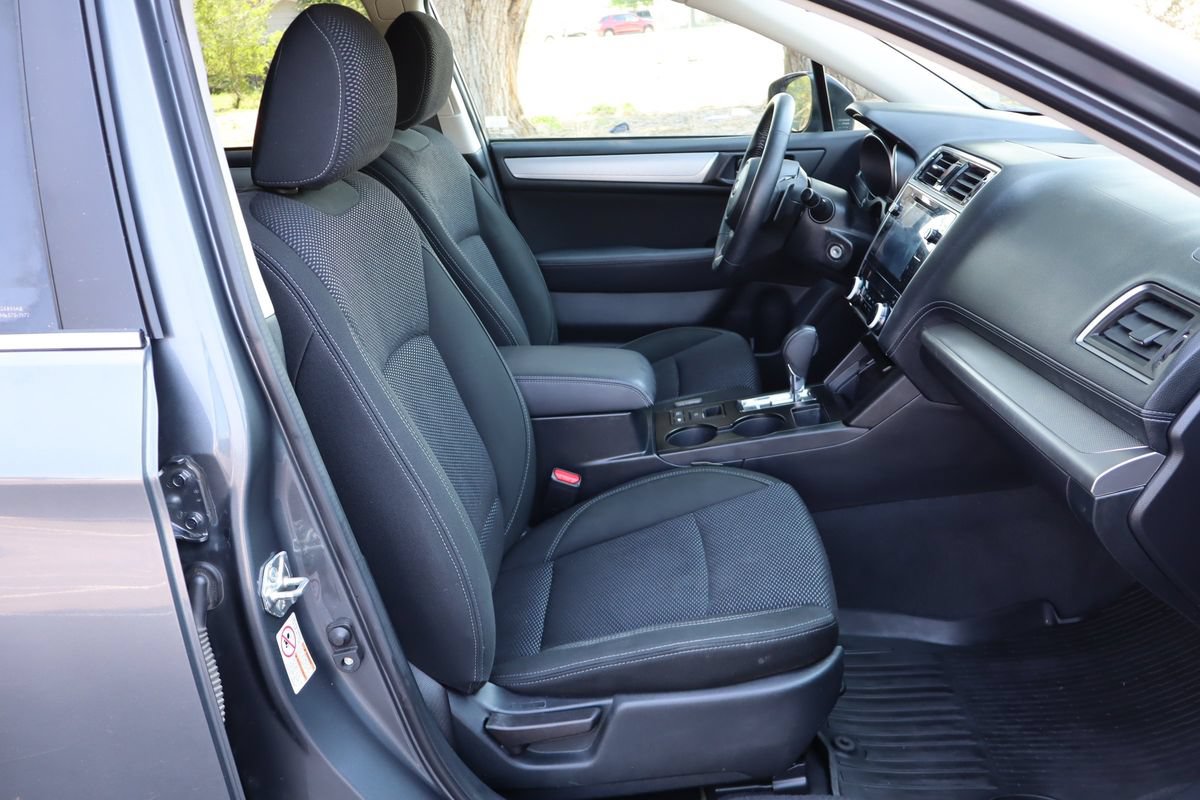 Used 2018 Subaru Outback 2.5i Premium AWD/4WD image 21