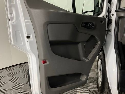 Certified 2022 Ford Transit 350 XLT image 12