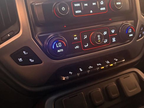 Used 2017 GMC Sierra 2500 SLT w/ Driver Alert Package image 20