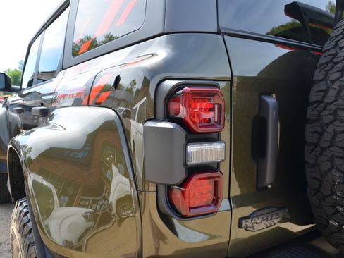 Used 2024 Ford Bronco Raptor AWD/4WD image 13