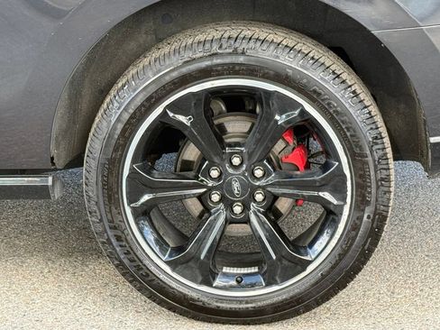 Used 2023 Ford Expedition Limited AWD/4WD image 7