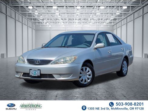 Used 2006 Toyota Camry LE FWD image 1