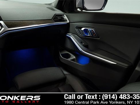 Used 2020 BMW 330i xDrive Sedan w/ Driving Assistance Package image 29