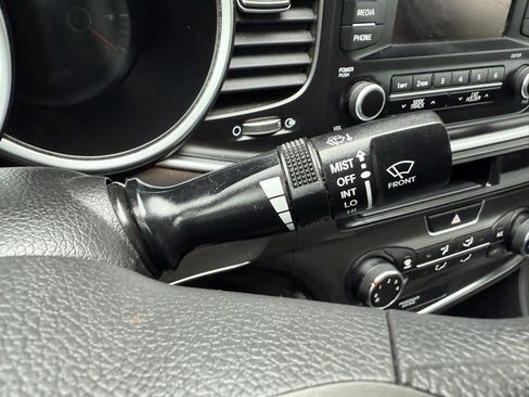 Used 2015 Kia Optima LX image 20