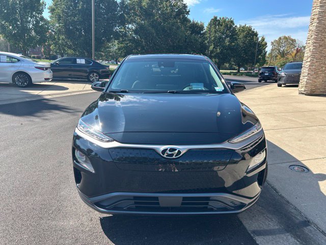 Used 2021 Hyundai Kona Ultimate FWD image 2