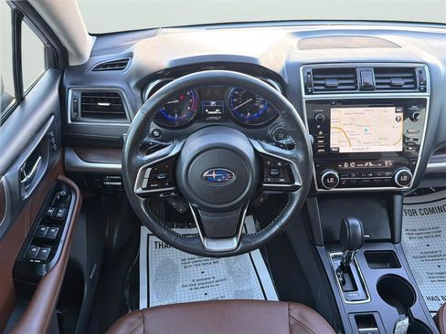 Used 2018 Subaru Outback 3.6R Touring w/ Popular Package #3 AWD/4WD image 24