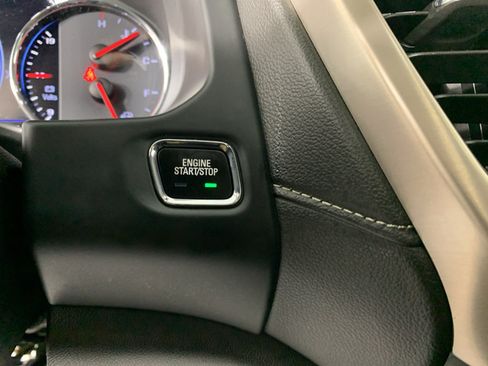 Used 2023 GMC Acadia Denali w/ Denali Technology Package FWD image 25