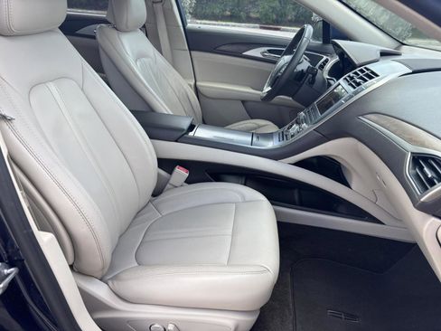 Used 2017 Lincoln MKZ Select w/ Select Plus Package image 14