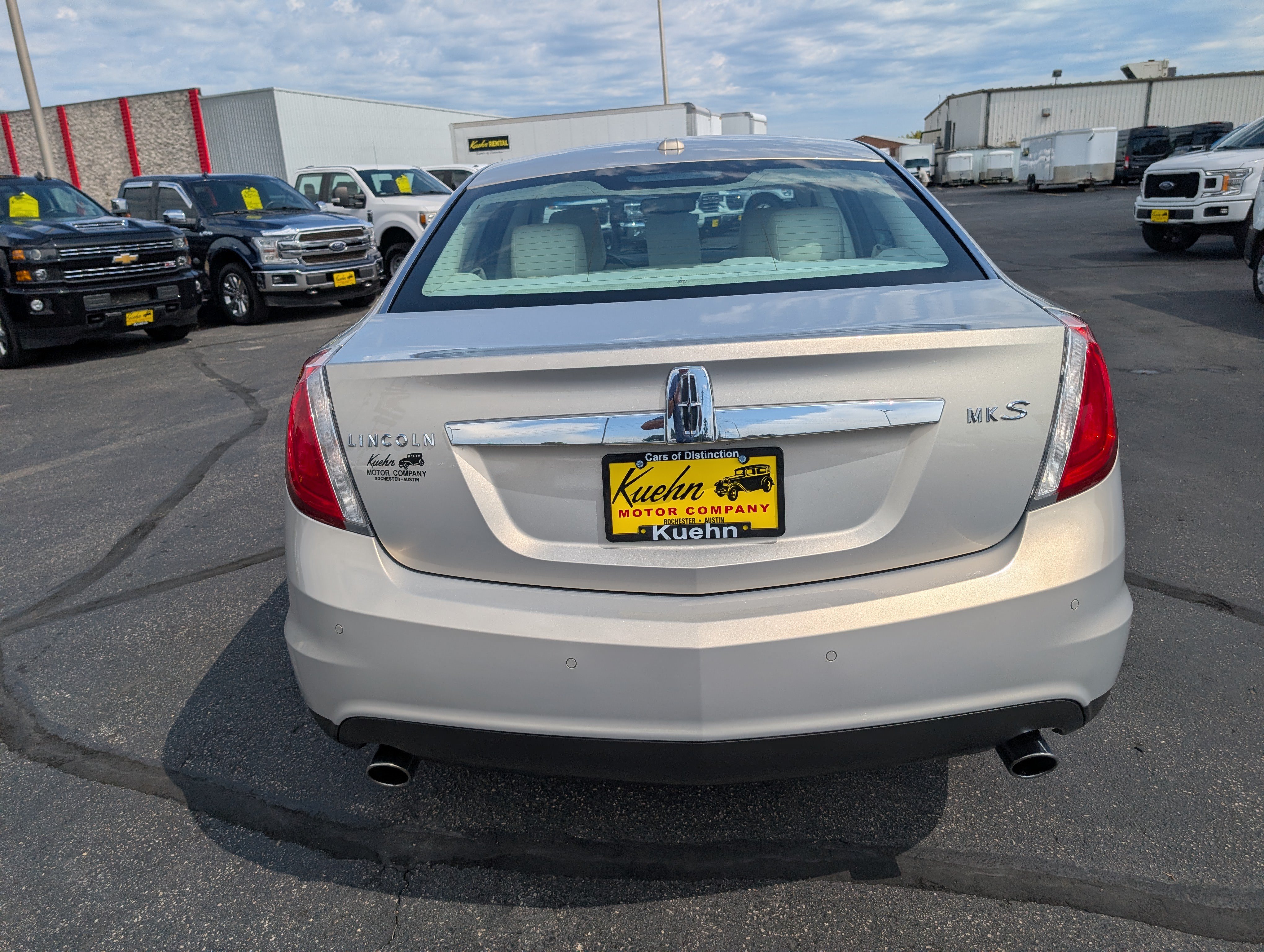 Used 2009 Lincoln MKS FWD image 7