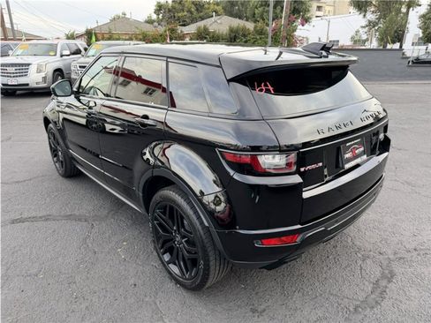 Used 2018 Land Rover Range Rover Evoque HSE Dynamic image 4