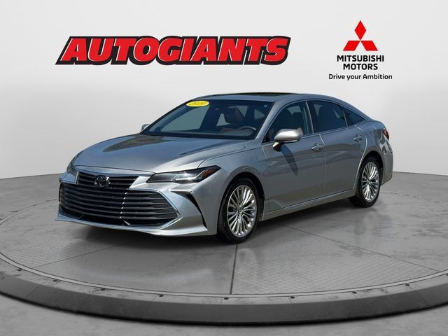 Used 2019 Toyota Avalon Limited FWD image 5