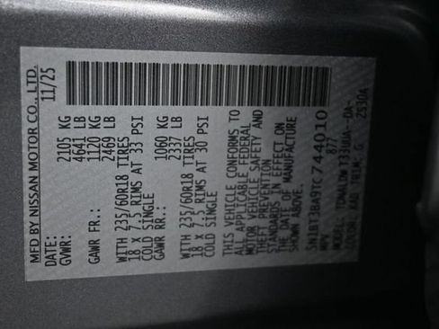 Used 2026 Nissan Rogue SV FWD image 17